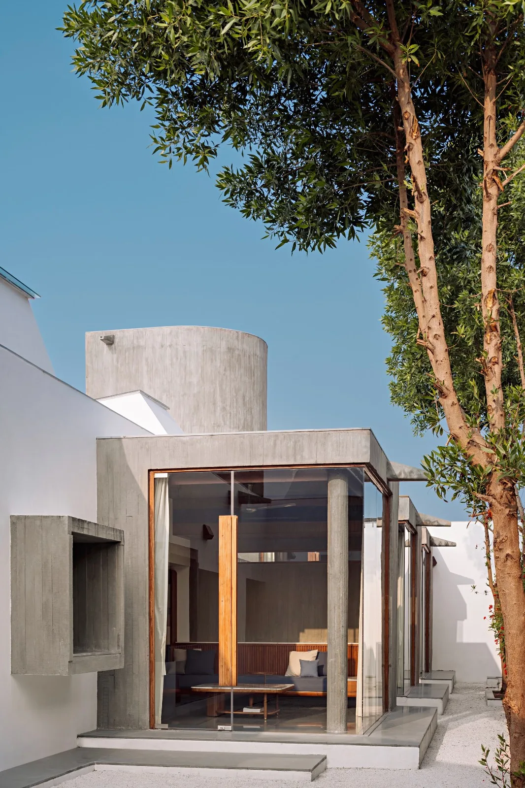 BIM Architecture | Enclosed Home/Design Ni Dukaan
