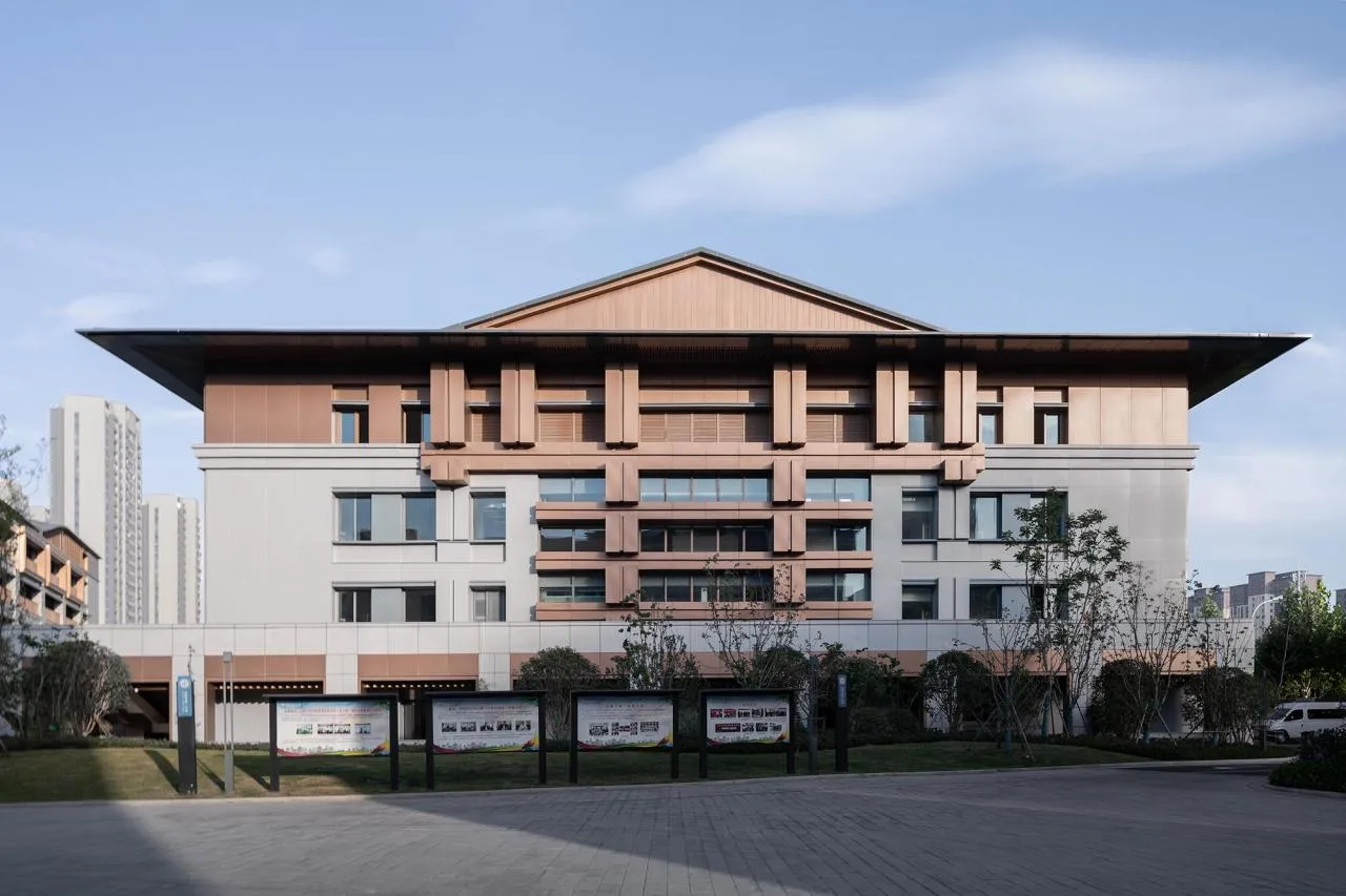 BIM Architecture | Meeting the Stars in the Sea of Yao - Hefei Yizhongdong Campus/Zhejiang University Architectural Design and Research Institute
