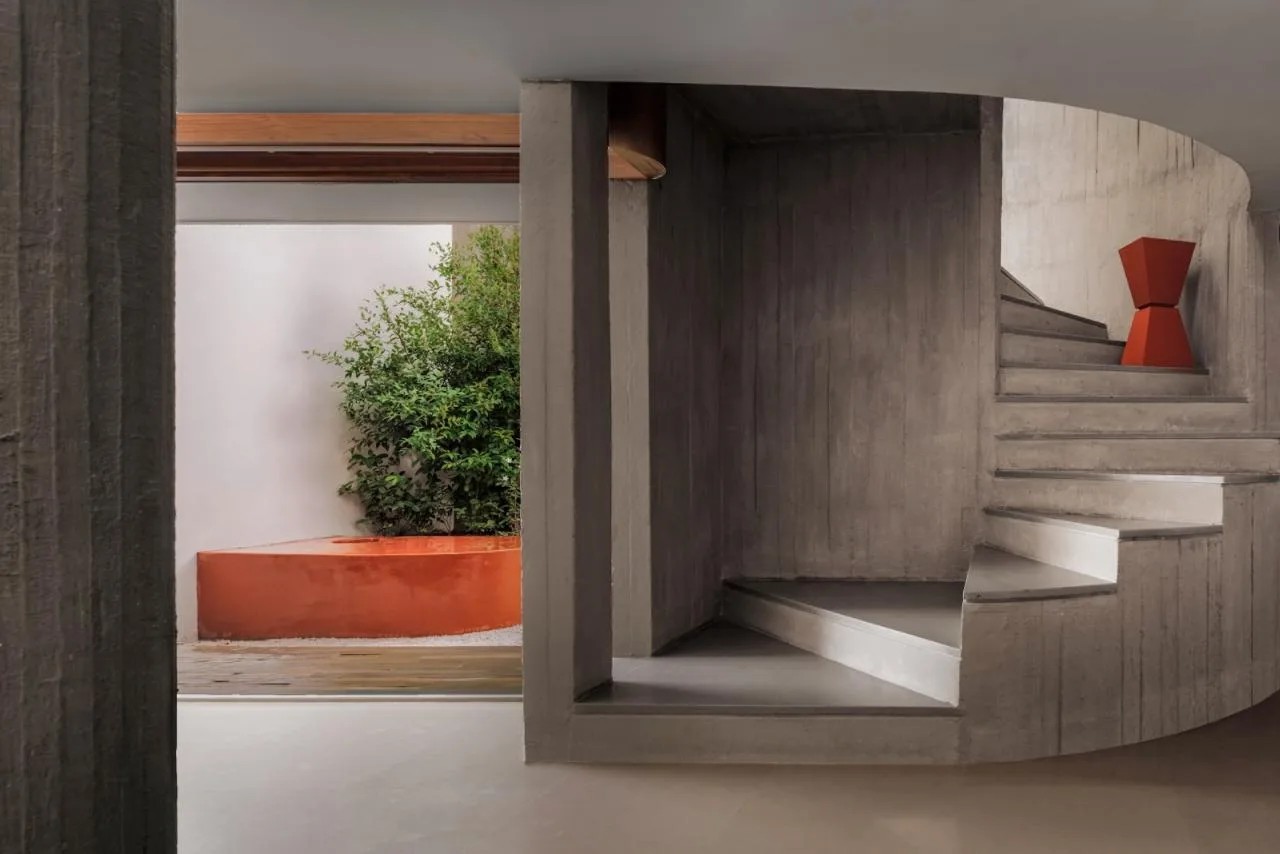BIM Architecture | Enclosed Home/Design Ni Dukaan