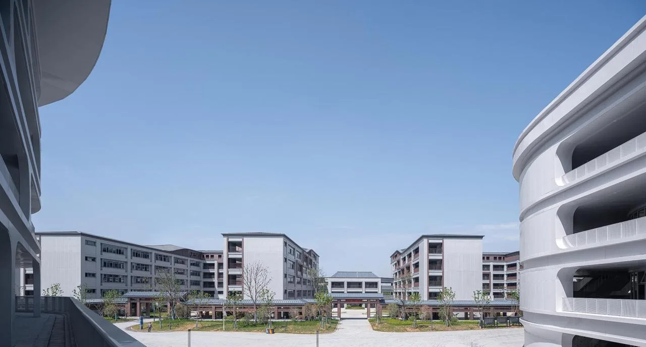 BIM Architecture | Meeting the Stars in the Sea of Yao - Hefei Yizhongdong Campus/Zhejiang University Architectural Design and Research Institute