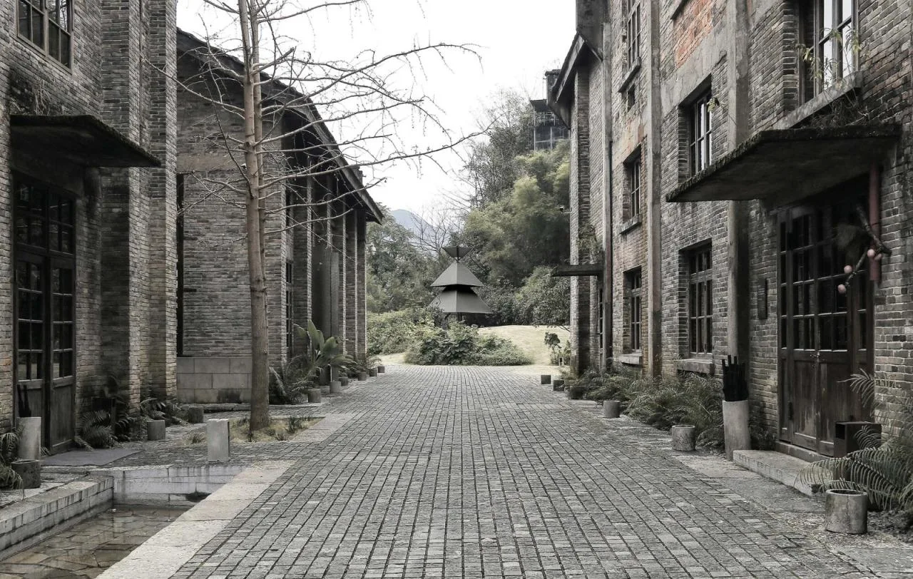 BIM Architecture | Entering the Wood Fire Pond/Guo Liaohui Studio