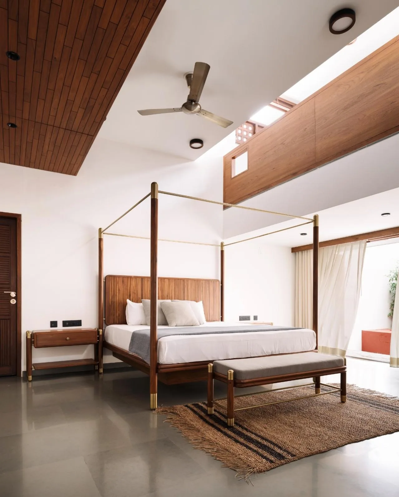 BIM Architecture | Enclosed Home/Design Ni Dukaan