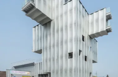 BIM Architecture: Innovative Use of Perforated Panels at Thousand Plateau Observation Deck by Emer sys-BIM WORLD