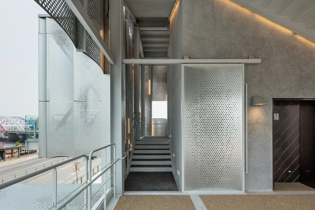 BIM Architecture | Advanced Use of Perforated Panels, Thousand Plateau Observation Deck/Emer sys