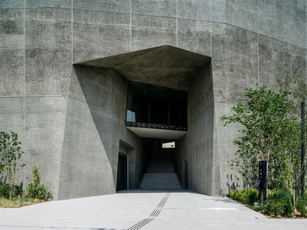BIM Architecture | Kobe Port Museum, Sea Sand Concrete/Dacheng Construction