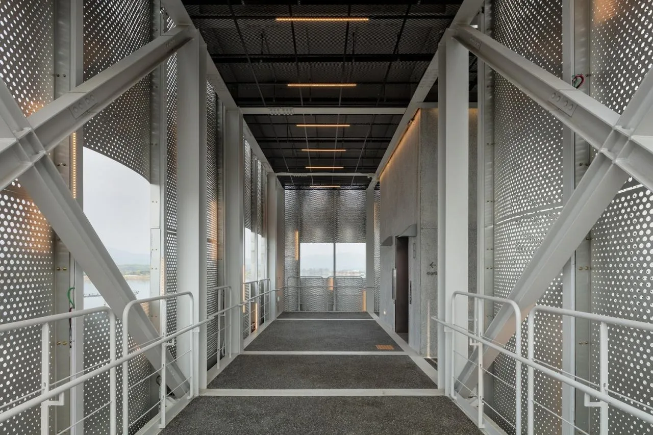BIM Architecture | Advanced Use of Perforated Panels, Thousand Plateau Observation Deck/Emer sys