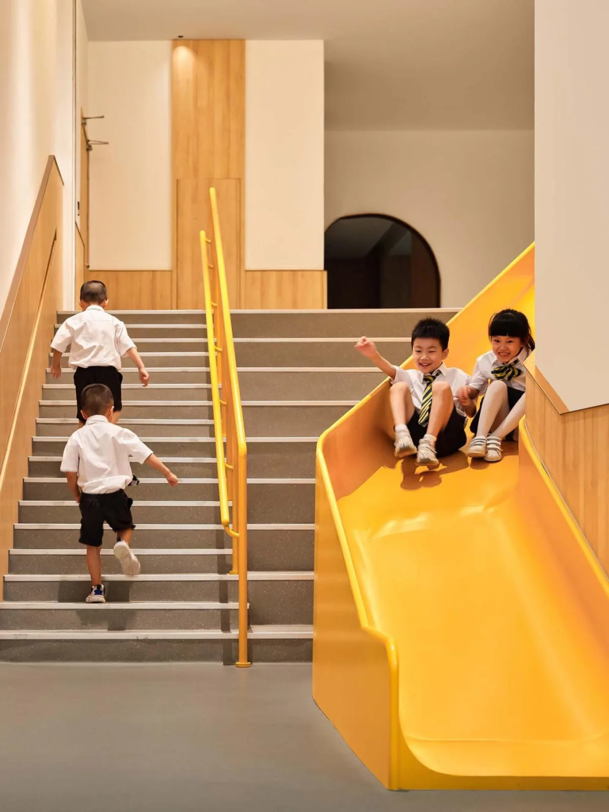 BIM Architecture | Jinchang Mondfel Kindergarten/01 City Architecture Office