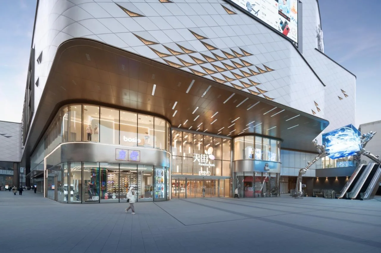 BIM Architecture | Ten Years of Construction, One Sky Street, One City: Chongqing Longhu Times Sky Street E-Hall/Chengzhi Design