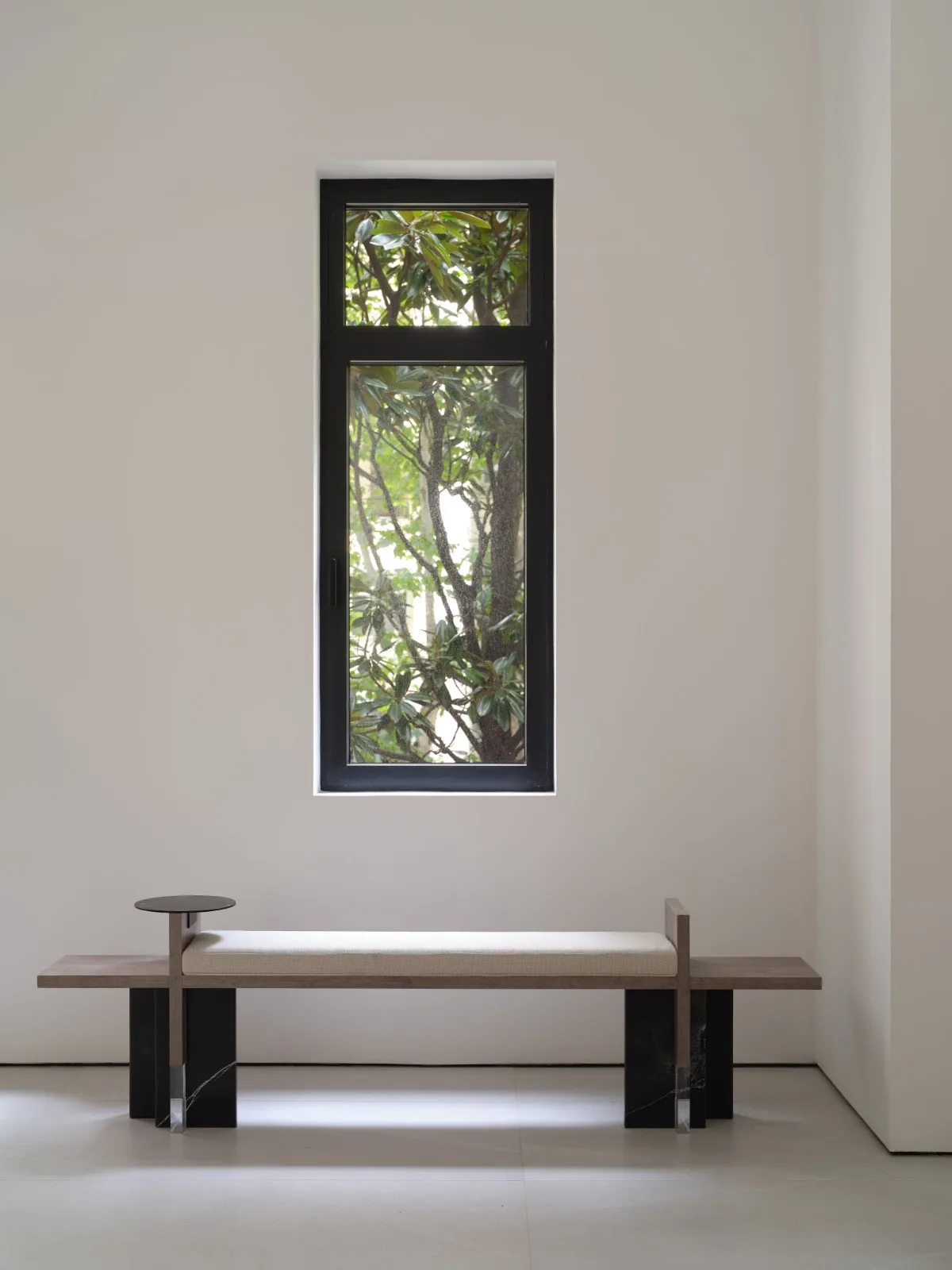 BIM building | 420 square meter duplex apartment under wutong tree: ingenious creation of "line of sight connectivity" elevated space/eight wasteland design for young families