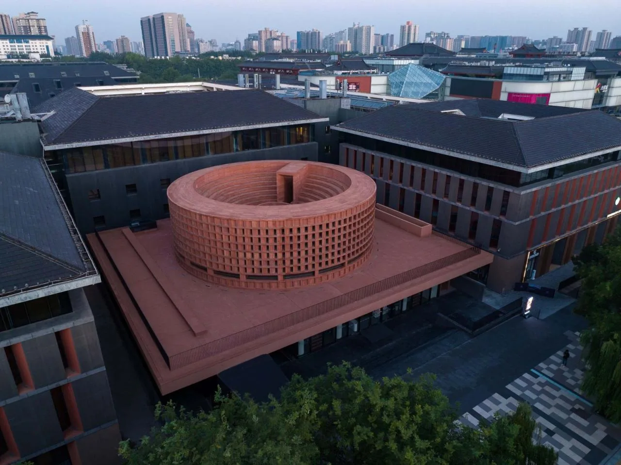 BIM Architecture | Qujiang Art Museum Expansion/Ruen Design Research Laboratory