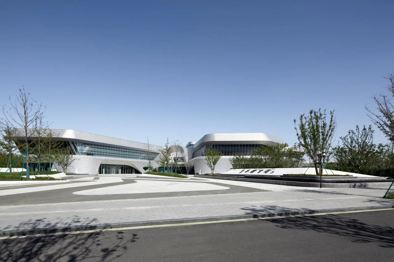 BIM Architecture | Sports Catalyze Urban Life: Tongxiang National Fitness Center and Li Ning Sports Park/PTD Botao Design