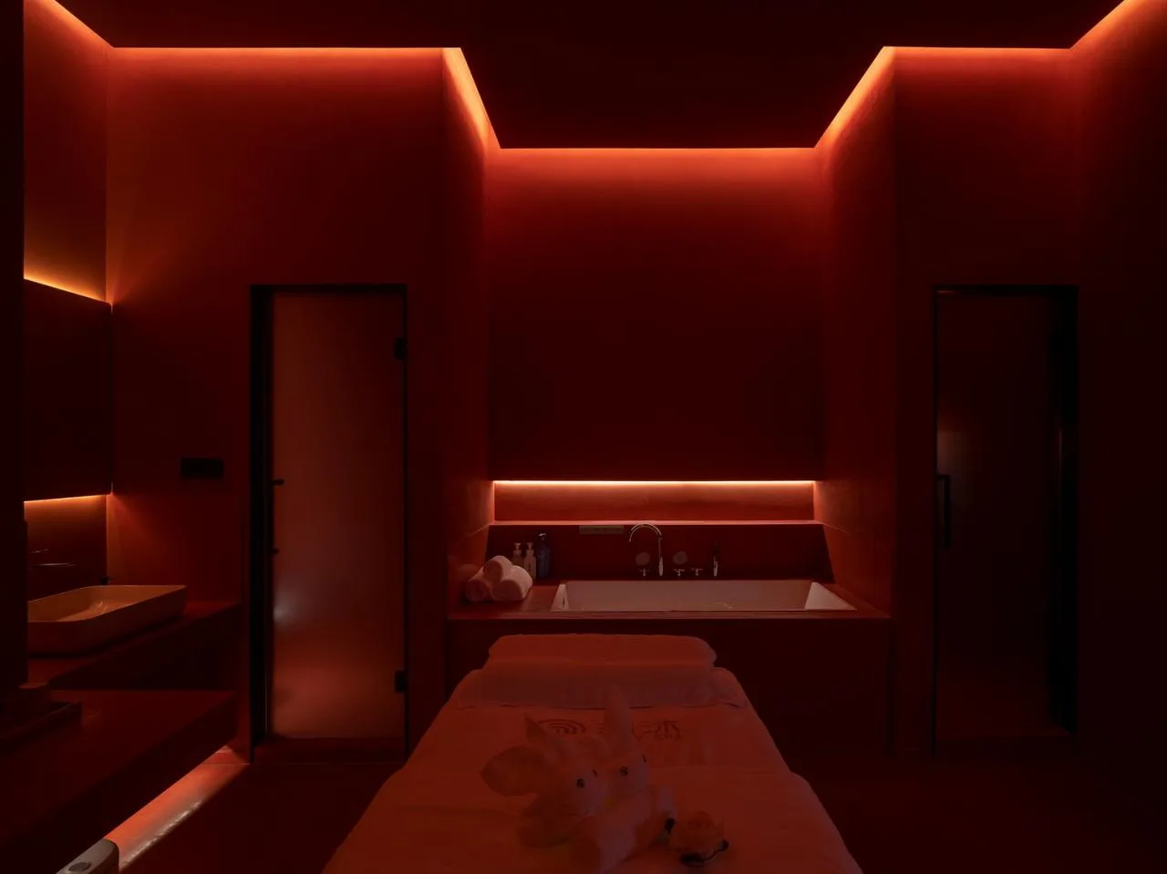 BIM Architecture | Healing of Body and Mind: Refers to Mu - Watermark Spa/Yuan Xiuwan Architecture Firm