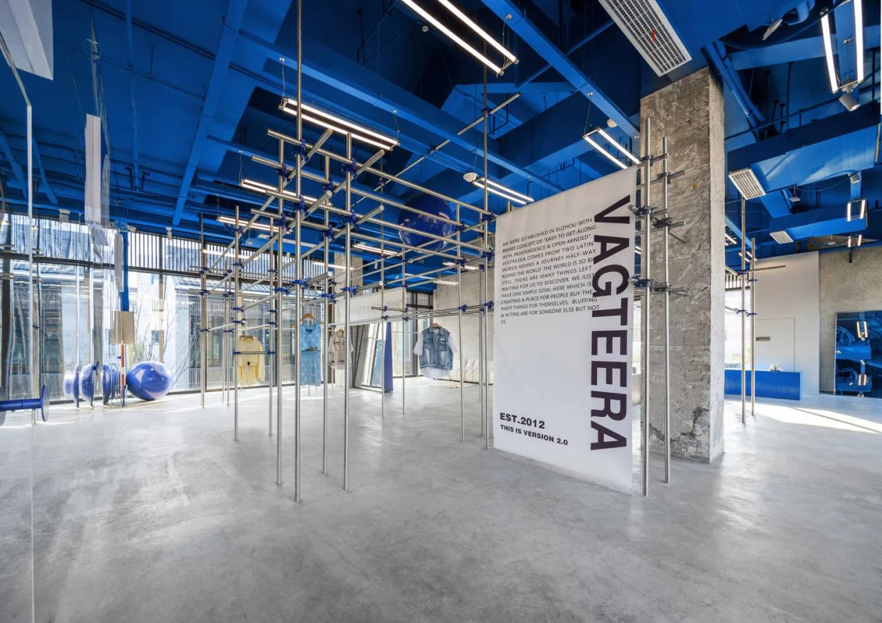 BIM Architecture | Floating Half Earth Vagteera/Feijie Inspiration Design Laboratory