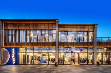 BIM Architecture: Floating Half Earth by Vagteera and Feijie Inspiration Design Lab-BIM WORLD