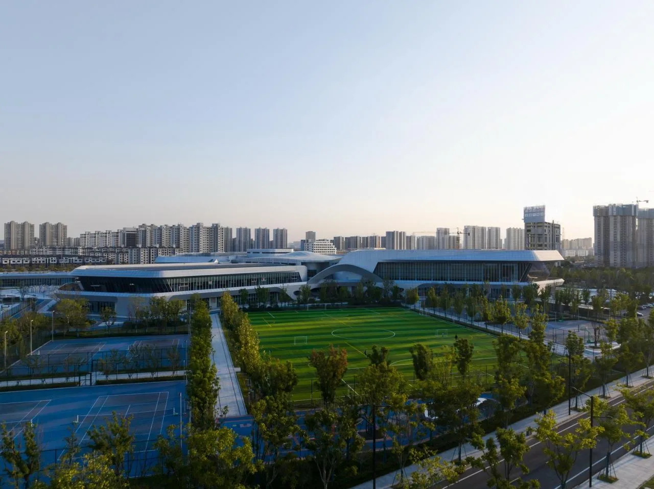 BIM Architecture | Sports Catalyze Urban Life: Tongxiang National Fitness Center and Li Ning Sports Park/PTD Botao Design