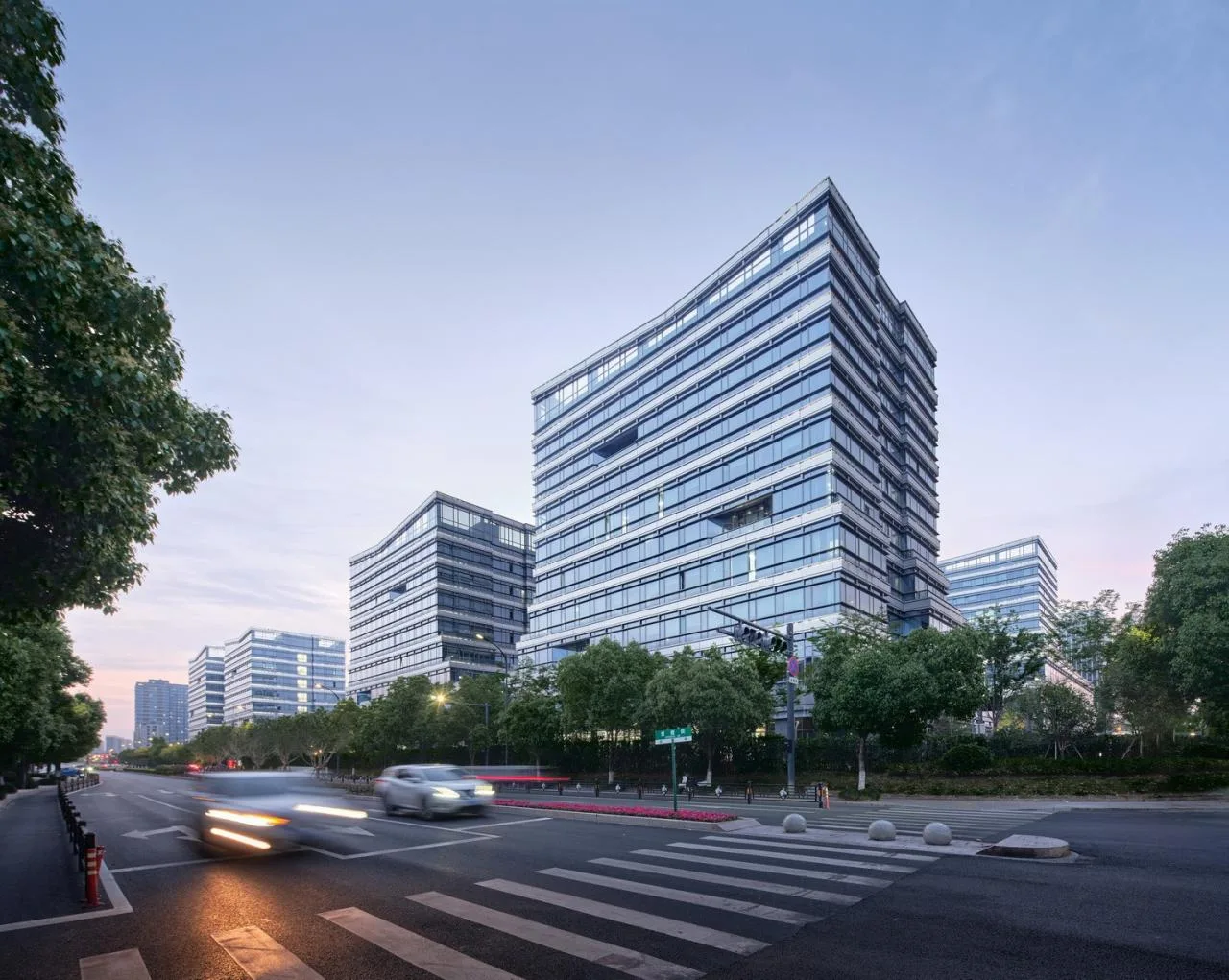 BIM Architecture | Sci Tech Innovation Office: Headquarters of China Electronics Hikvision Group/China United Engineering Co., Ltd