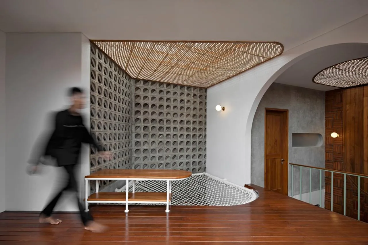 BIM Architecture | Java Rooftop+Rotating Room, Distracted House/Ismail Solehudin Architecture