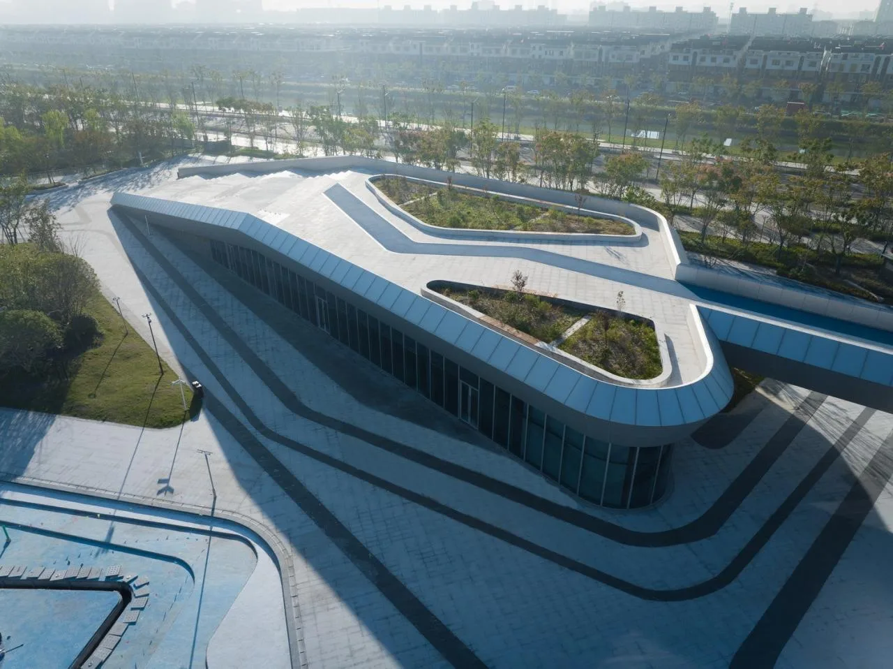 BIM Architecture | Sports Catalyze Urban Life: Tongxiang National Fitness Center and Li Ning Sports Park/PTD Botao Design