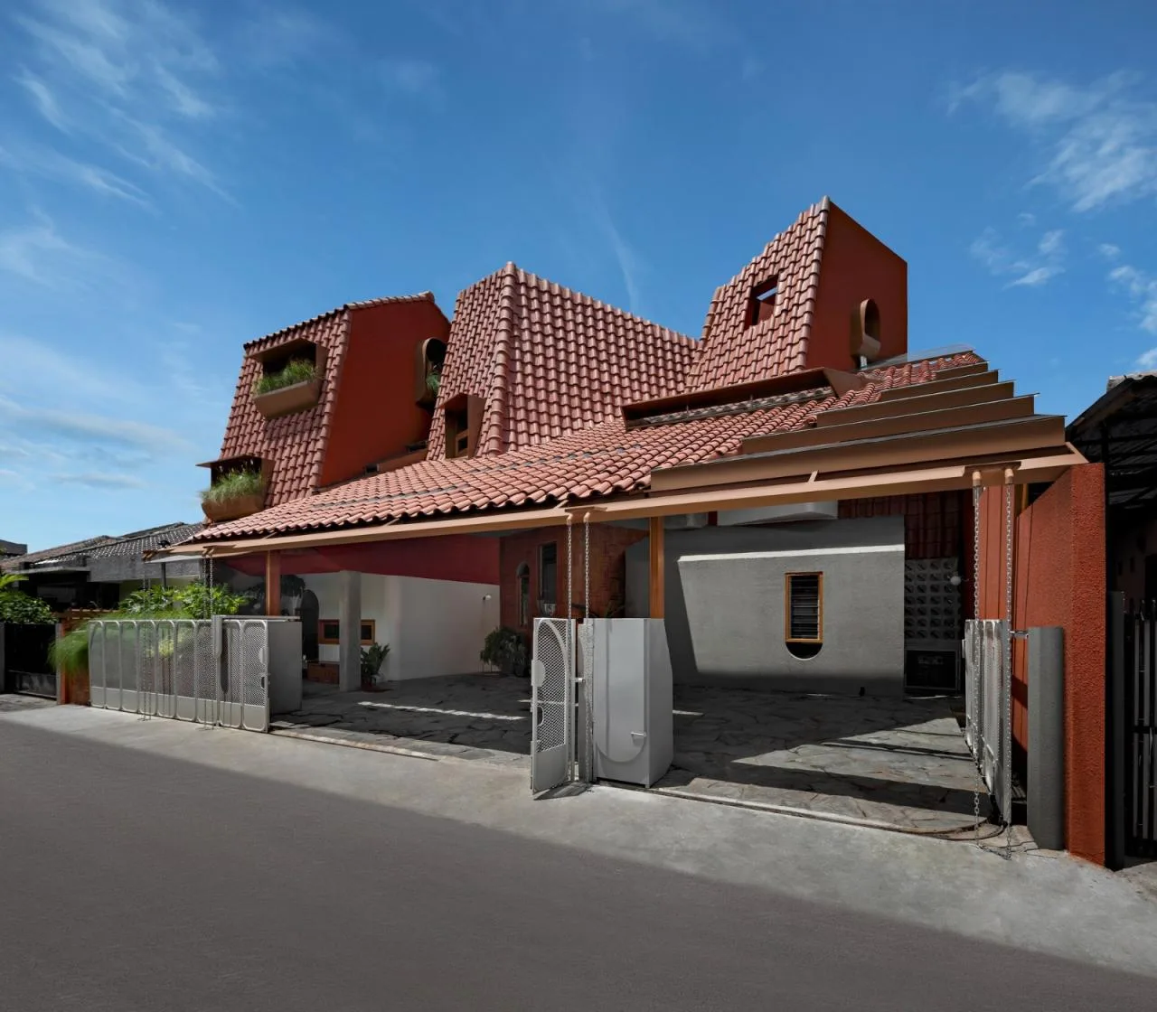 BIM Architecture | Java Rooftop+Rotating Room, Distracted House/Ismail Solehudin Architecture