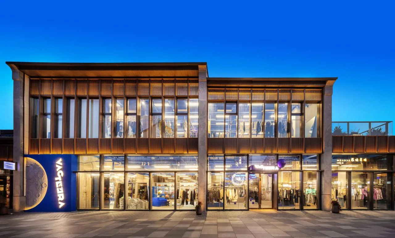 BIM Architecture | Floating Half Earth Vagteera/Feijie Inspiration Design Laboratory