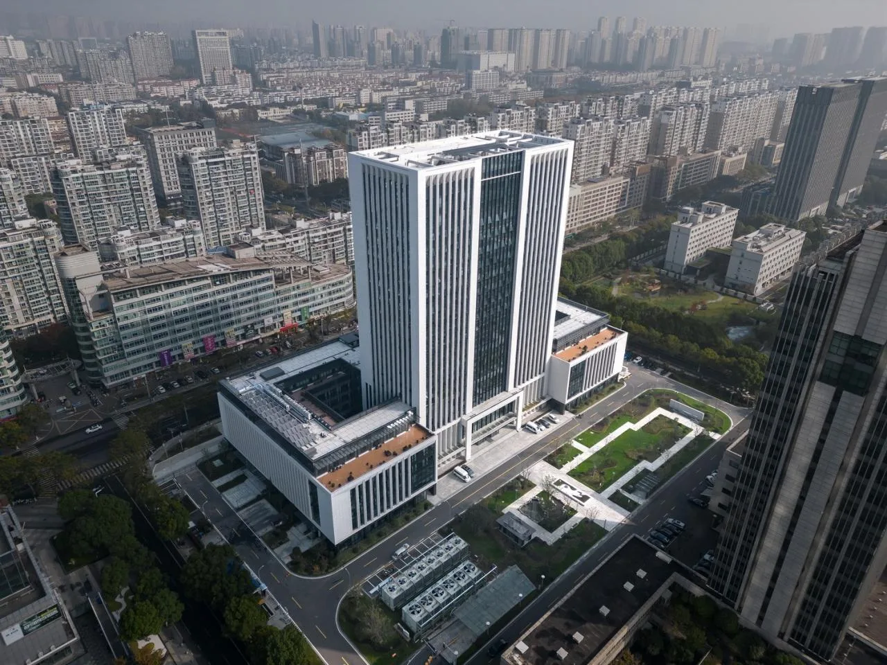BIM Architecture | Longcheng Axis Colorful Chapter · Longjin Building/Jianhe Architecture