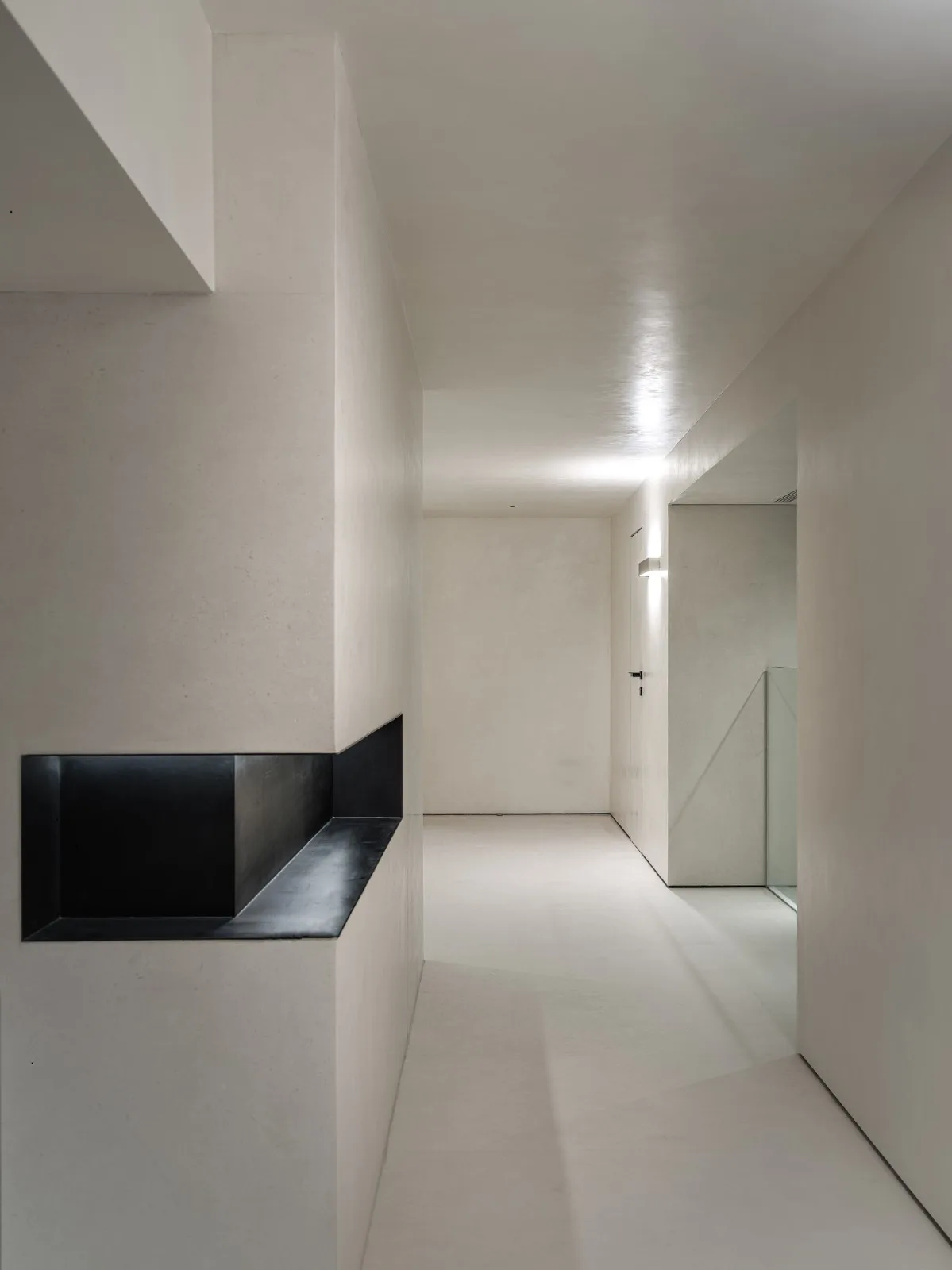 BIM building | 420 square meter duplex apartment under wutong tree: ingenious creation of "line of sight connectivity" elevated space/eight wasteland design for young families