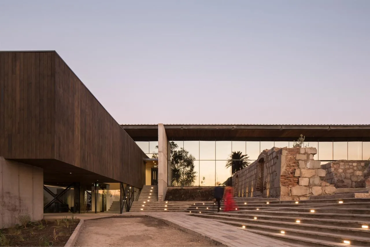 BIM Architecture | Activity Center within the City Wall/Triangular