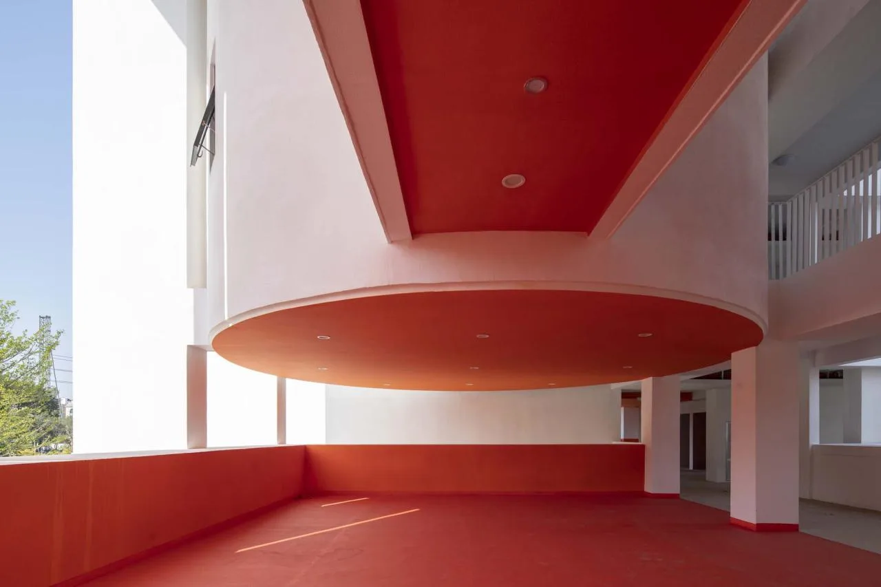 BIM Architecture | NanHai Guicheng Jingui High School/Vertical Beam Society