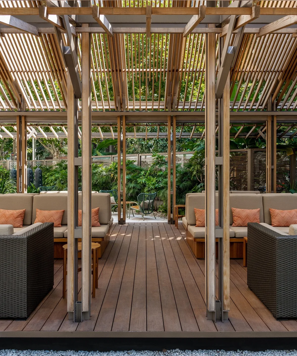 BIM Architecture | Shuangting Garden: Outdoor Space Renovation of Shanghai Sukhothai Hotel/LUKSTUDIO Studio