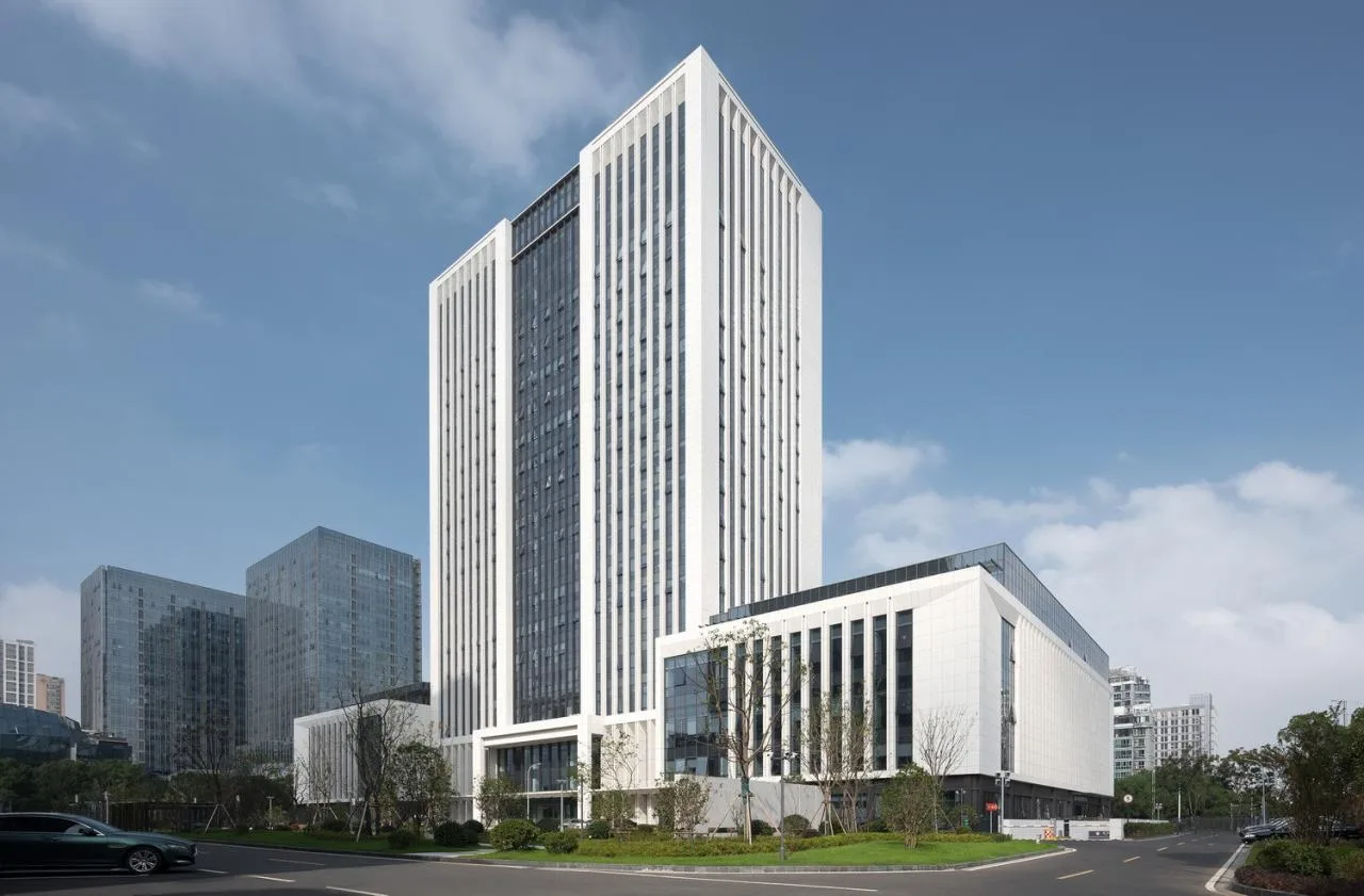 BIM Architecture | Longcheng Axis Colorful Chapter · Longjin Building/Jianhe Architecture
