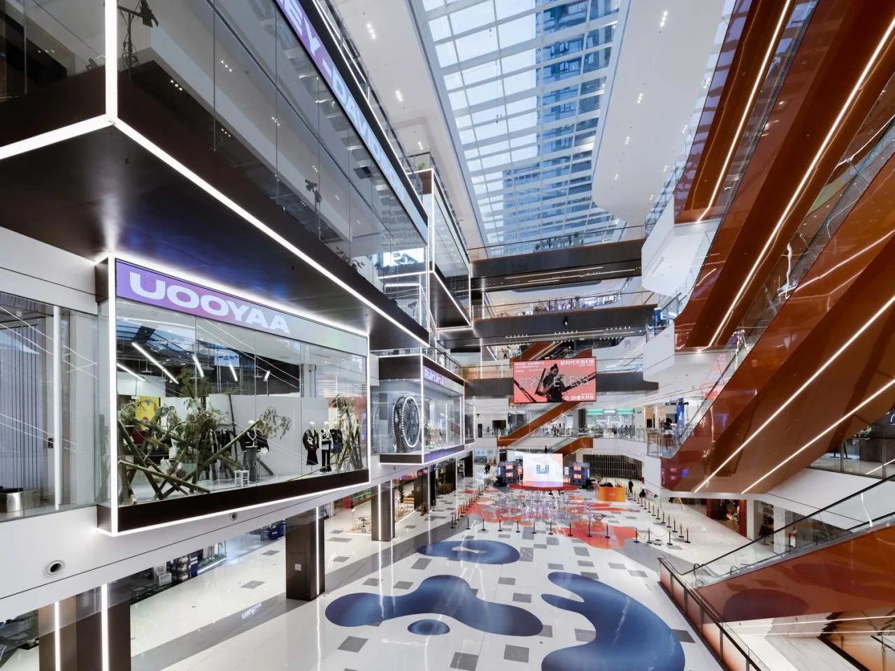 BIM Architecture | Ten Years of Construction, One Sky Street, One City: Chongqing Longhu Times Sky Street E-Hall/Chengzhi Design