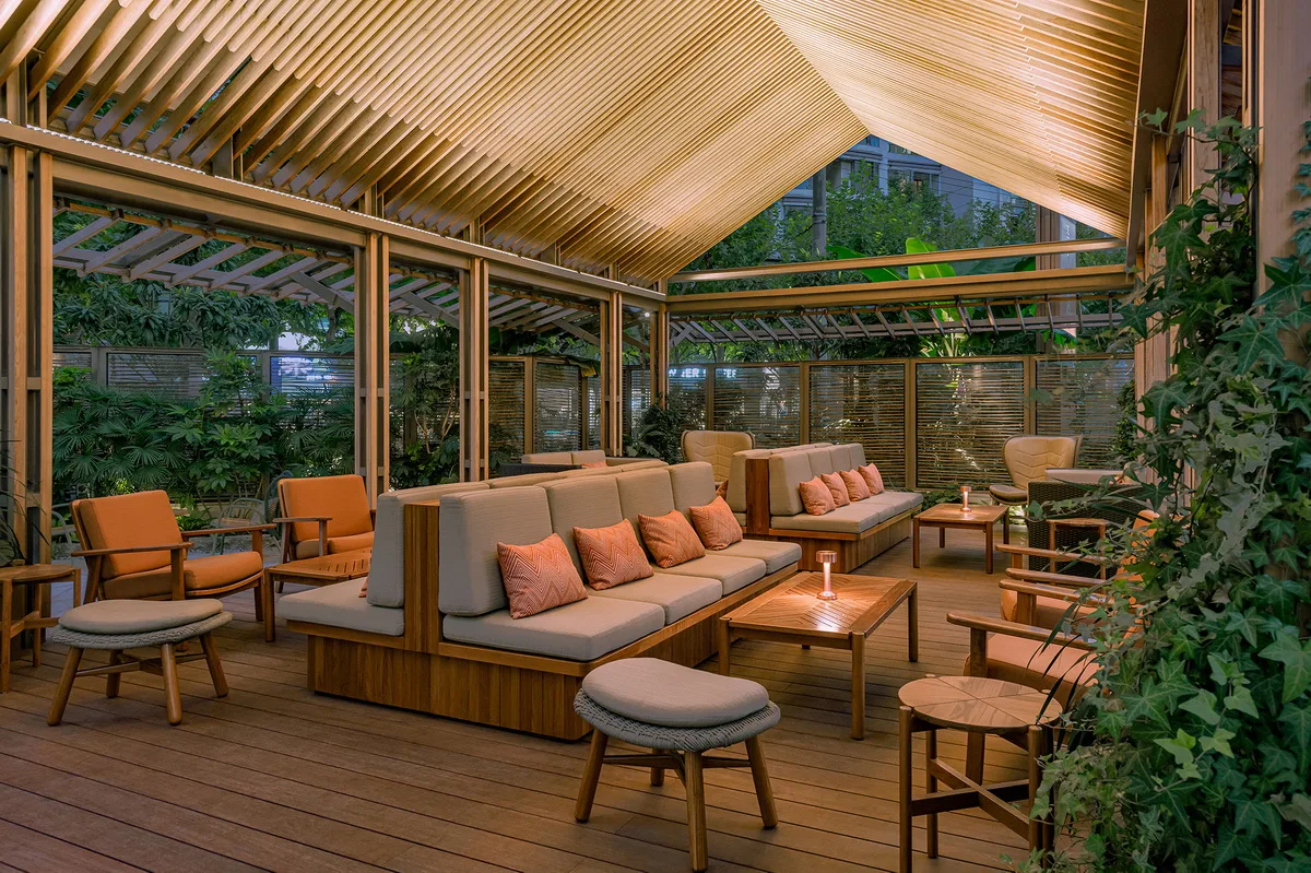 BIM Architecture | Shuangting Garden: Outdoor Space Renovation of Shanghai Sukhothai Hotel/LUKSTUDIO Studio