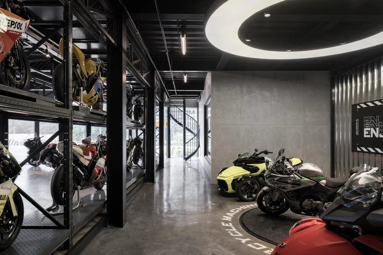 BIM Architecture | Poetics of Machines and Metaphors: Shunde EW Locomotive Exhibition Hall/SN-A Transcendent Architecture