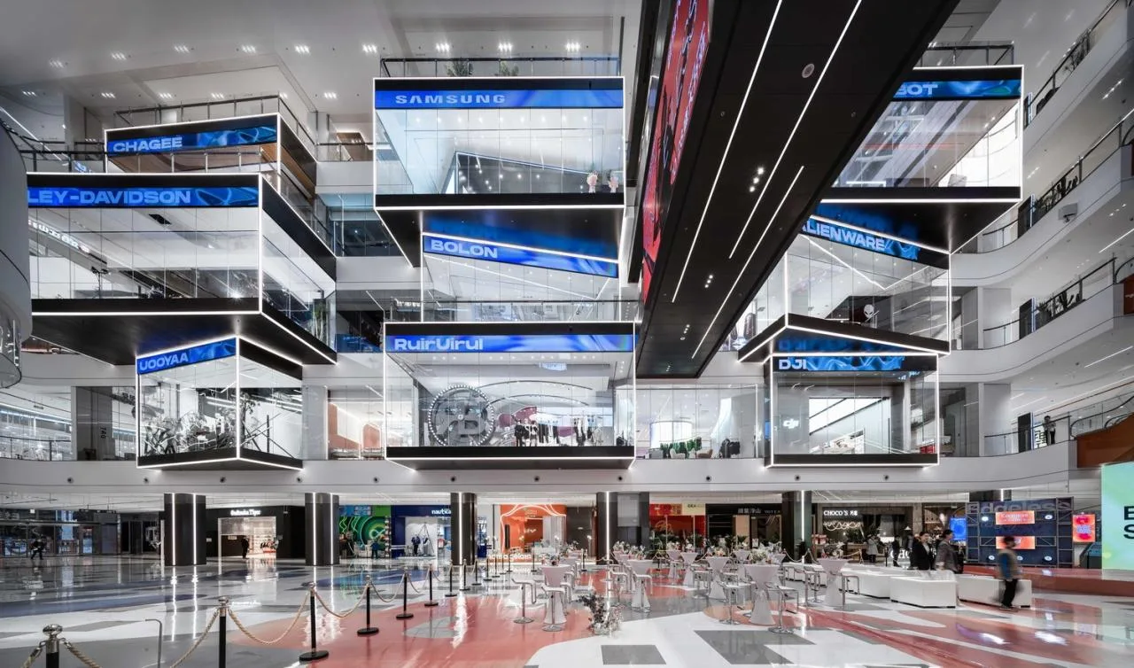 BIM Architecture | Ten Years of Construction, One Sky Street, One City: Chongqing Longhu Times Sky Street E-Hall/Chengzhi Design