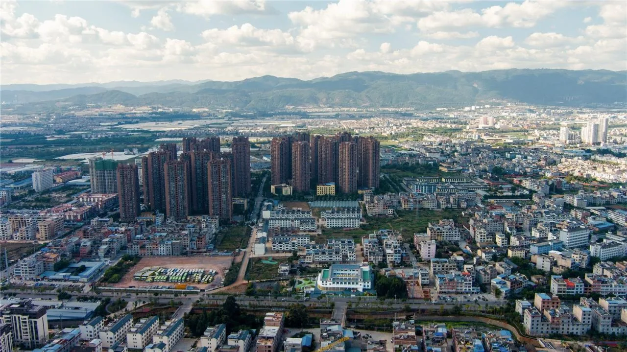 BIM Architecture | Rebirth of the Treasure Box in Campus Renewal: Yuxi Yuepan Rural Kindergarten in Yunnan/Shanghai Sixu Architectural Planning and Design Co., Ltd