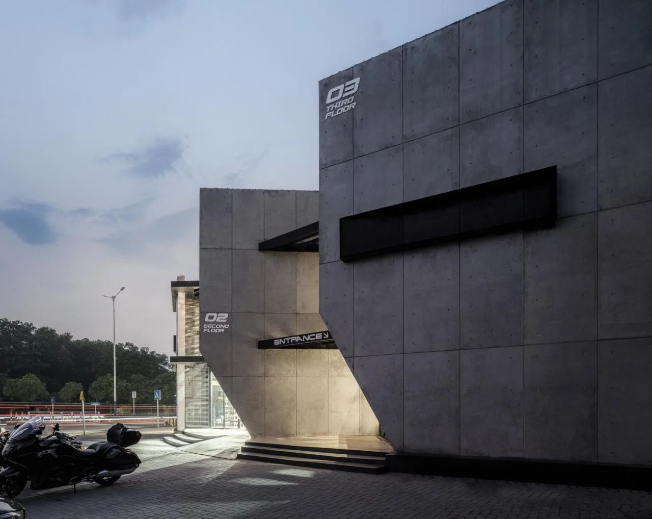 BIM Architecture | Poetics of Machines and Metaphors: Shunde EW Locomotive Exhibition Hall/SN-A Transcendent Architecture