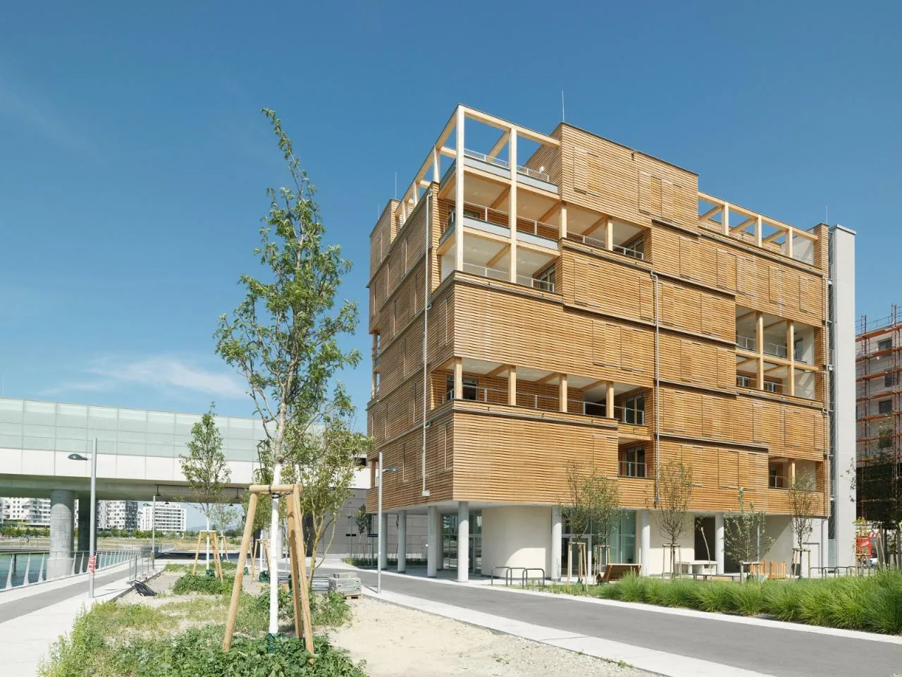 BIM Architecture | Binhu Forum Apartments/Heri& salli
