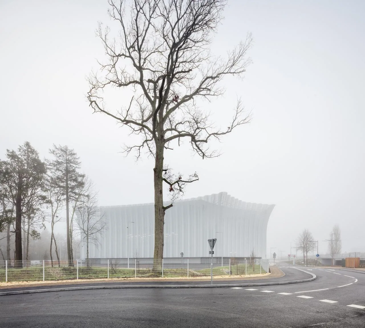 BIM Architecture | Transparent 'Coat', CO'Met Sports Center/CMA+FMS+Populus