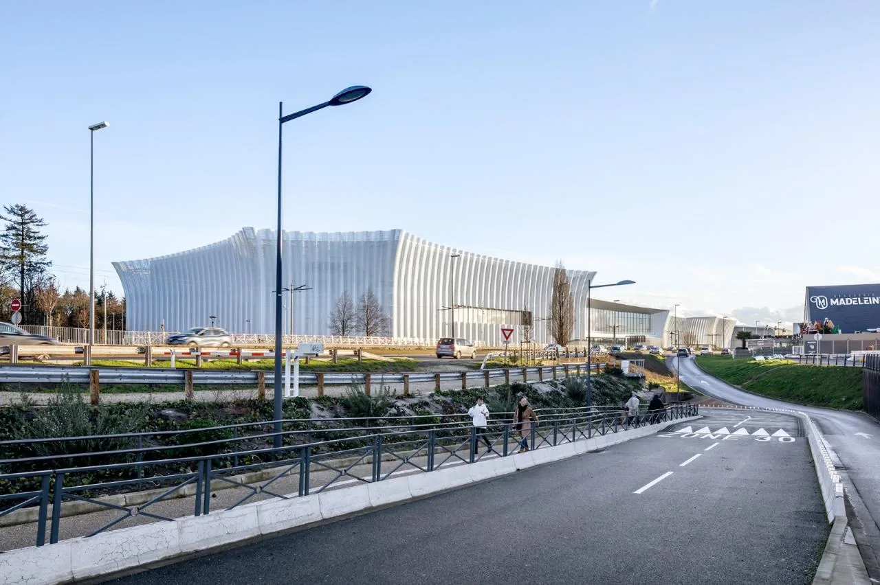 BIM Architecture | Transparent 'Coat', CO'Met Sports Center/CMA+FMS+Populus