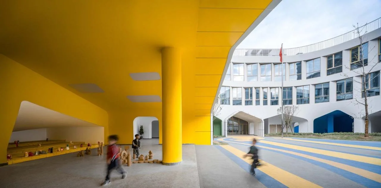 BIM Architecture | Quzhou Kecheng District Teacher Kindergarten/01 City