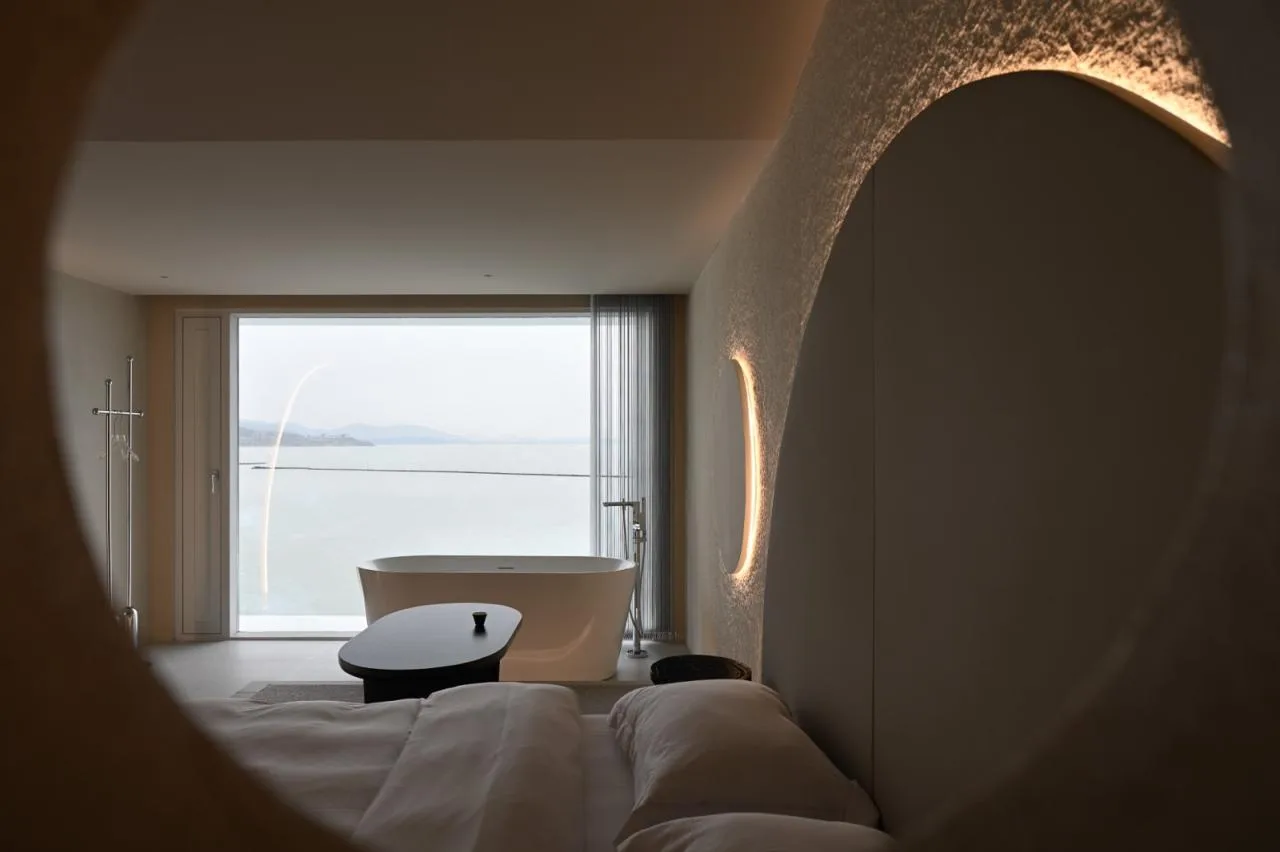 BIM Architecture | Qianshanjing Homestay: Fishing Boat Returns to Port, Qianshanjing/Chao Yu Design Firm