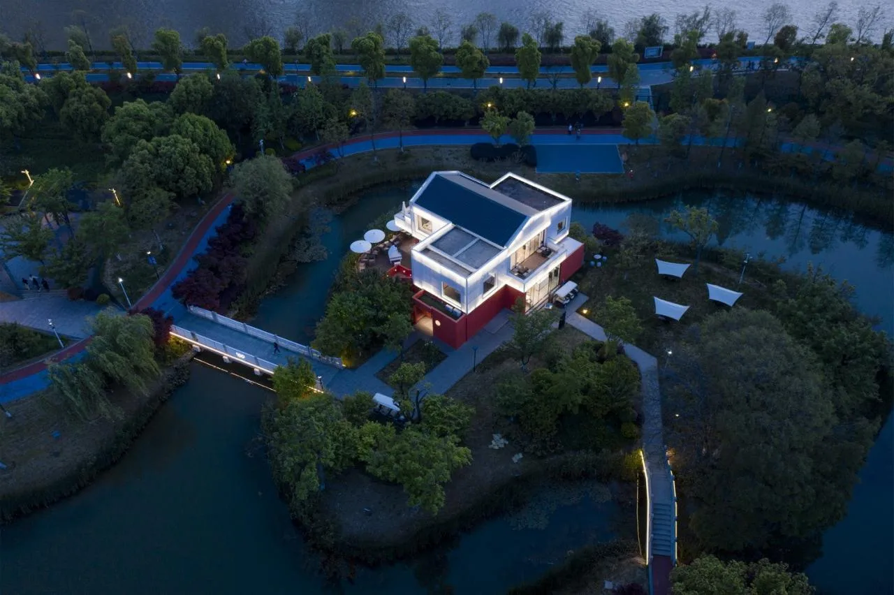 BIM architecture | Coffee shop by the ancient canal/some architecture