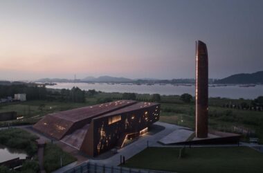 BIM Architecture: Victory Park Bridge over the Yangtze River by Zhou Ling Studio, Nanjing University Design Institute-BIM WORLD