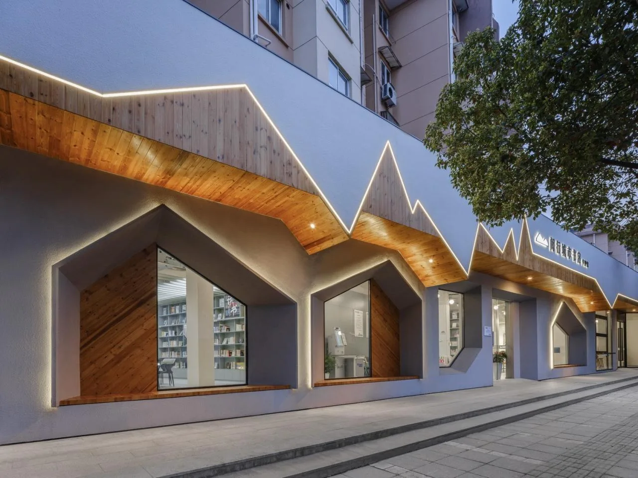 BIM Architecture | Shanghai Xingle Road City Bookstore: Bookish Neighborhood, 'Soul Station' at Home/San Yi China