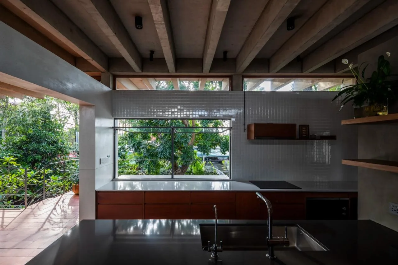 BIM Architecture | Floating Residence/Sanuki Daisuke Architects