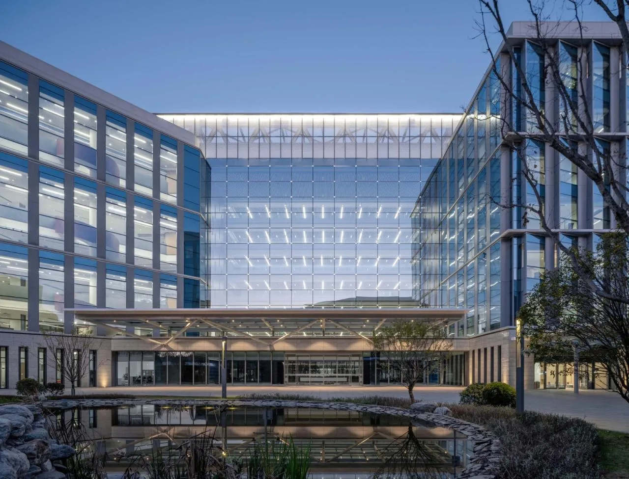 BIM Architecture | Hikvision Chengdu Science and Technology Park/East China Architectural Design and Research Institute