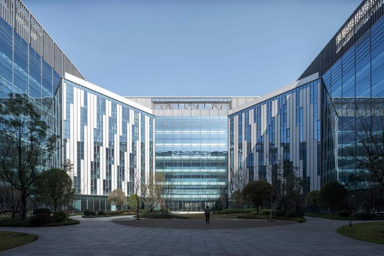 BIM Architecture | Hikvision Chengdu Science and Technology Park/East China Architectural Design and Research Institute