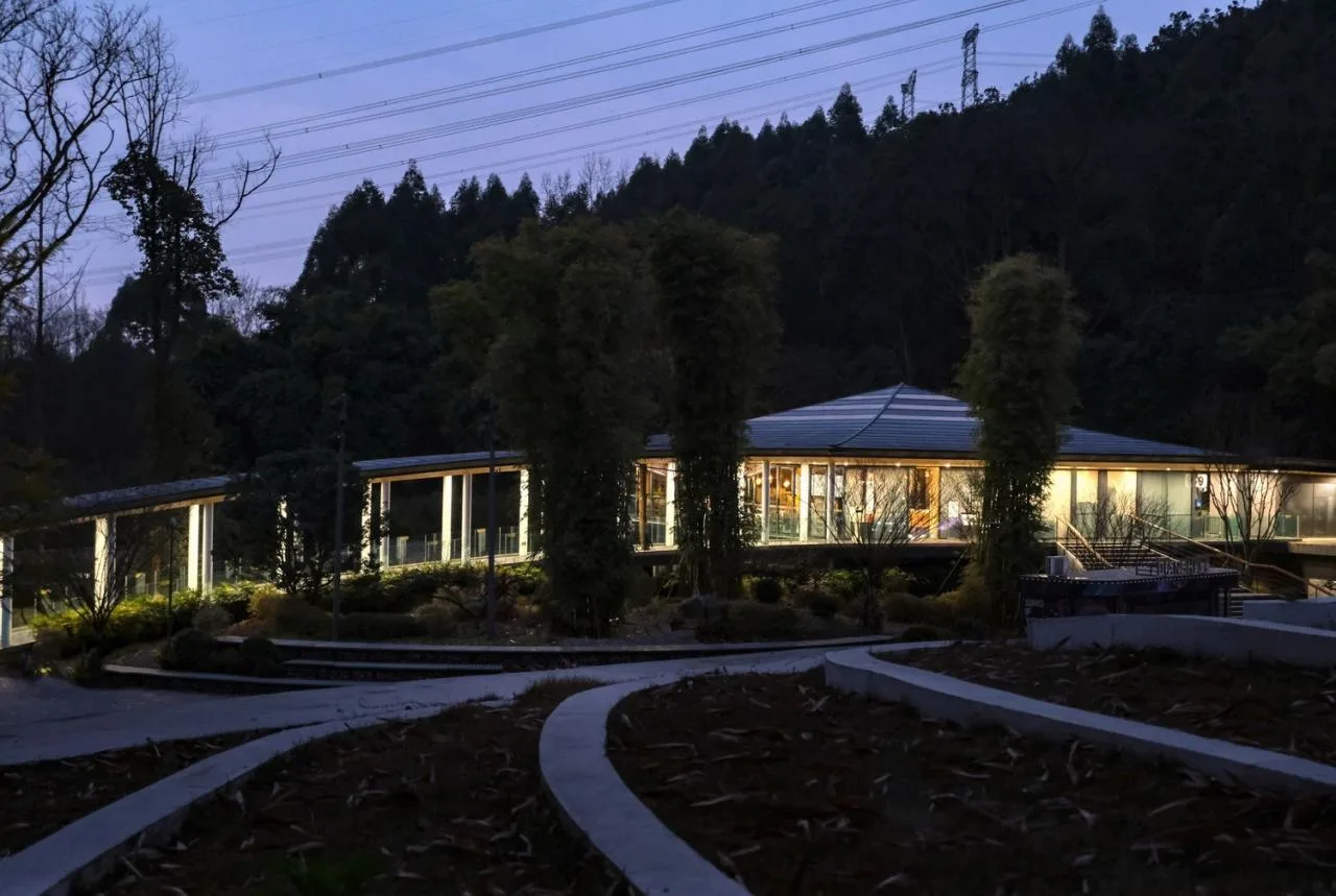 BIM Architecture | Interpretation of Bamboo Culture Imagery: Chongzhou Zhuyi Village Tourist Center/Xiaoyin Architecture