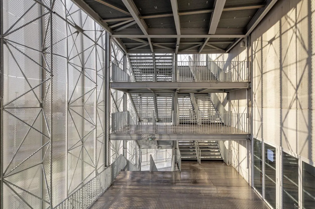 BIM Architecture | Transparent 'Coat', CO'Met Sports Center/CMA+FMS+Populus