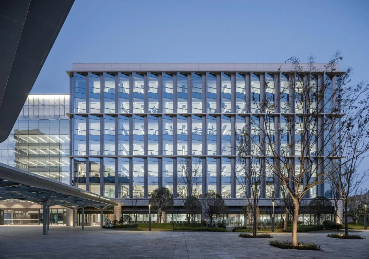 BIM Architecture | Hikvision Chengdu Science and Technology Park/East China Architectural Design and Research Institute